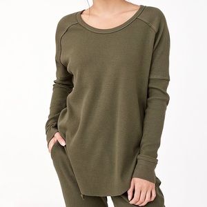 Aritzia Alder Thermal Sagesse (Olive color)